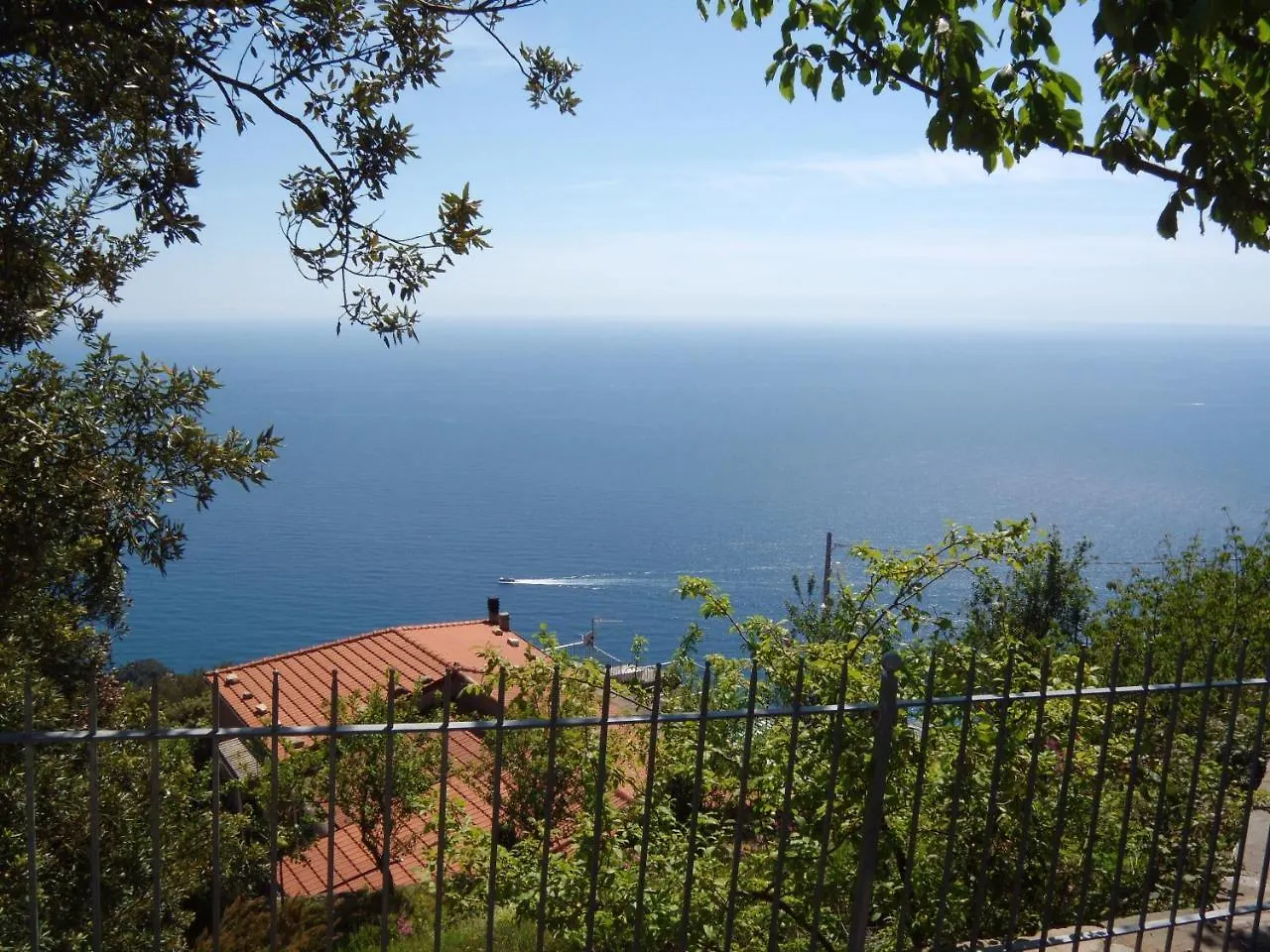 La Casetta Villa Vernazza 0*,  Italy